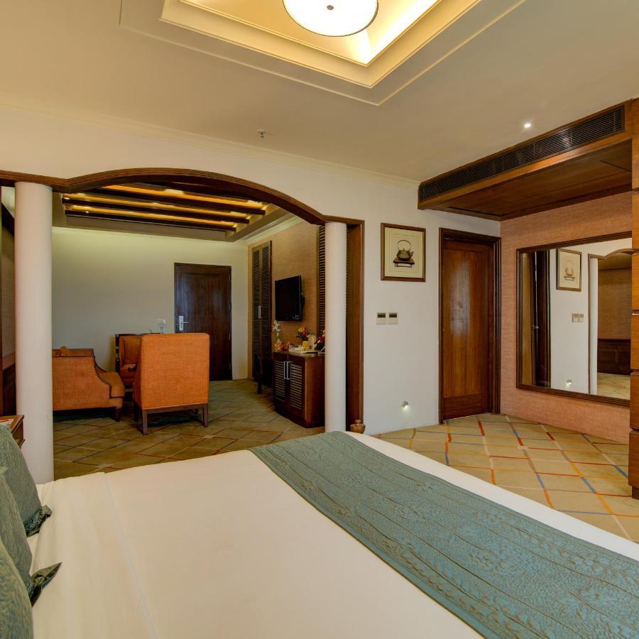 Godwin Haridwar Hotel Ngoại thất bức ảnh