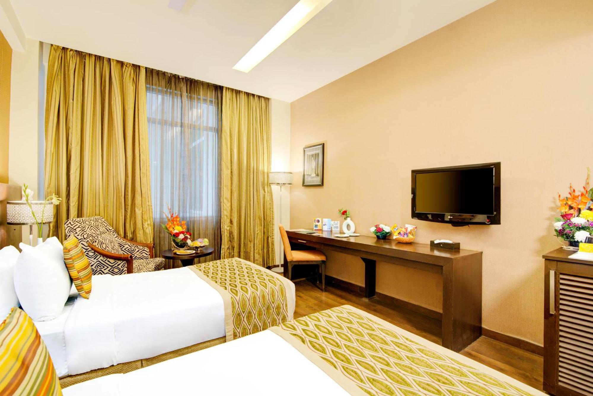 Godwin Haridwar Hotel Ngoại thất bức ảnh